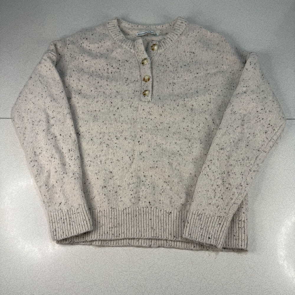 Abercrombie & Fitch Speckled Cream Henley Sweater Size Medium